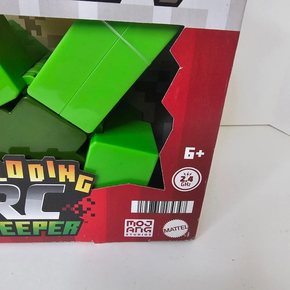 Mattel Minecraft Exploding RC Creeper Remote Control Figure with Sound & Lights